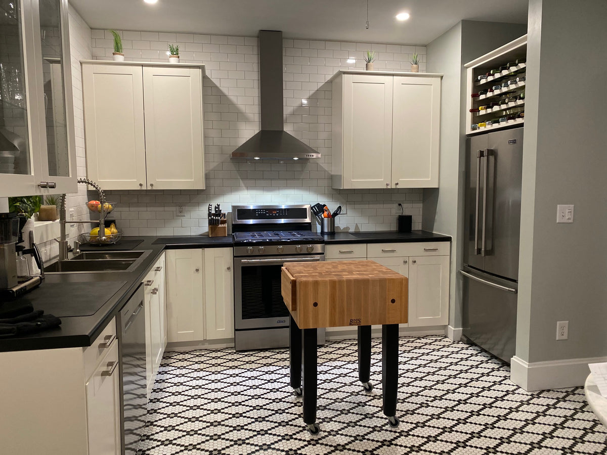 Residential kitchen floor in Rose and Trellis pattern