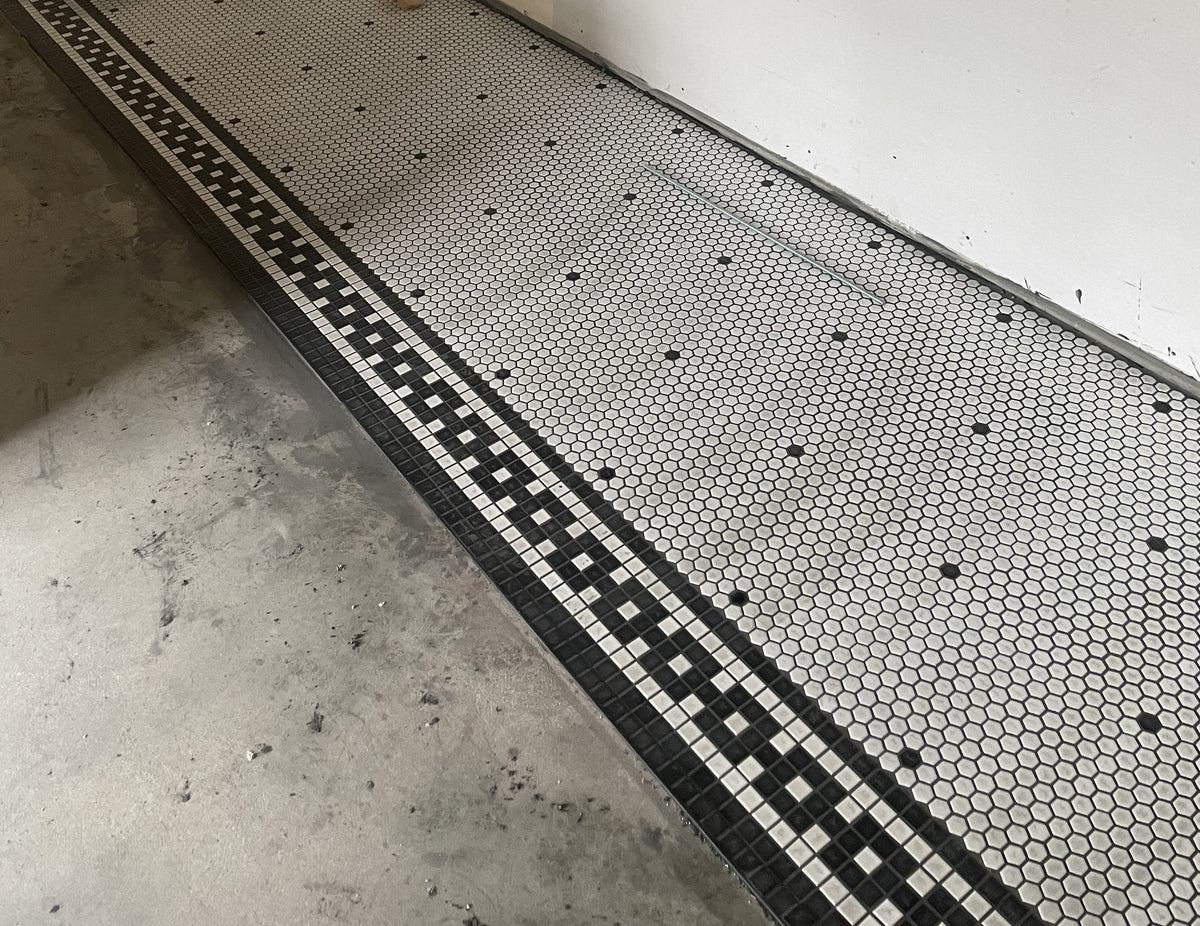 Block Chain Border and Dots Pattern for hospital floor